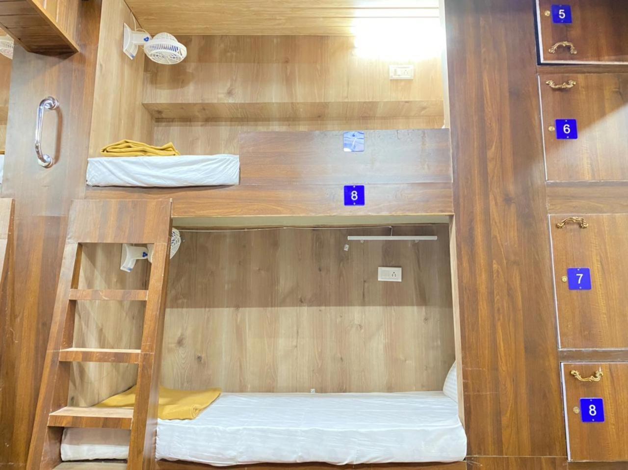 City Stay Deluxe Ac Dormitory Madgaon Exterior photo